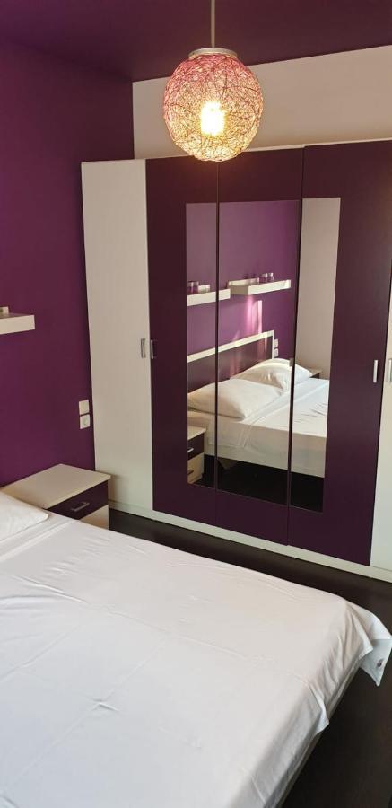 Apartments And Rooms Ivana Krk Town Exterior foto